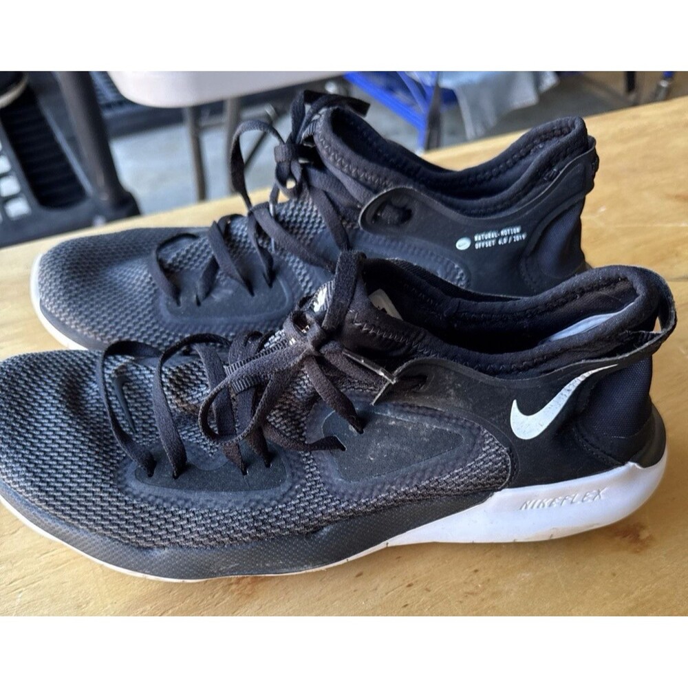 Nike Womens Flex Black Running Shoes Size 9.5 AQ7487-001